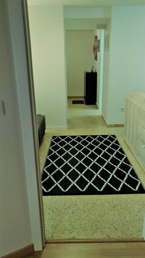 Suite113 In The Center With Beach Pescara Bagian luar foto